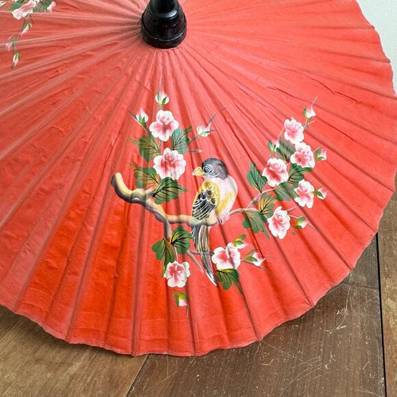 Vintage hand painted Cherry Blossom Finch Bird Red Parasol Bamboo Umbrella - Picture 6 of 11